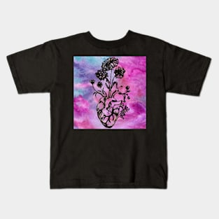 The blooming heart Kids T-Shirt